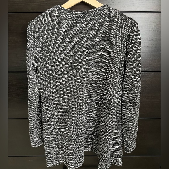 Stork & Babe Maternity friendly cardigan. Size small. EUC - Picture 4 of 4